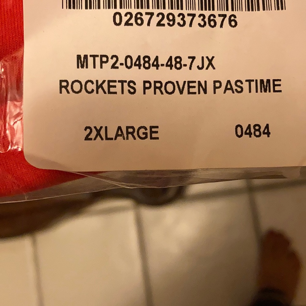 NBA Rockets t shirt - Picture 2 of 2